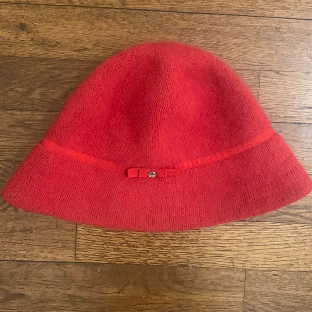 Gap Women’s Red Rabbit Hair/Wool Blend Bucket Hat with Ribbon Trim